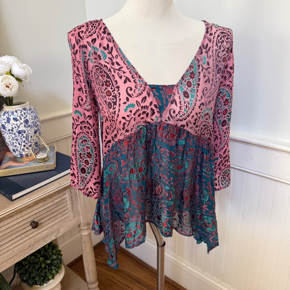 Anthropologie Floreat Silk Blend Paisley Burnout Velvet Tunic Top Pink Teal S